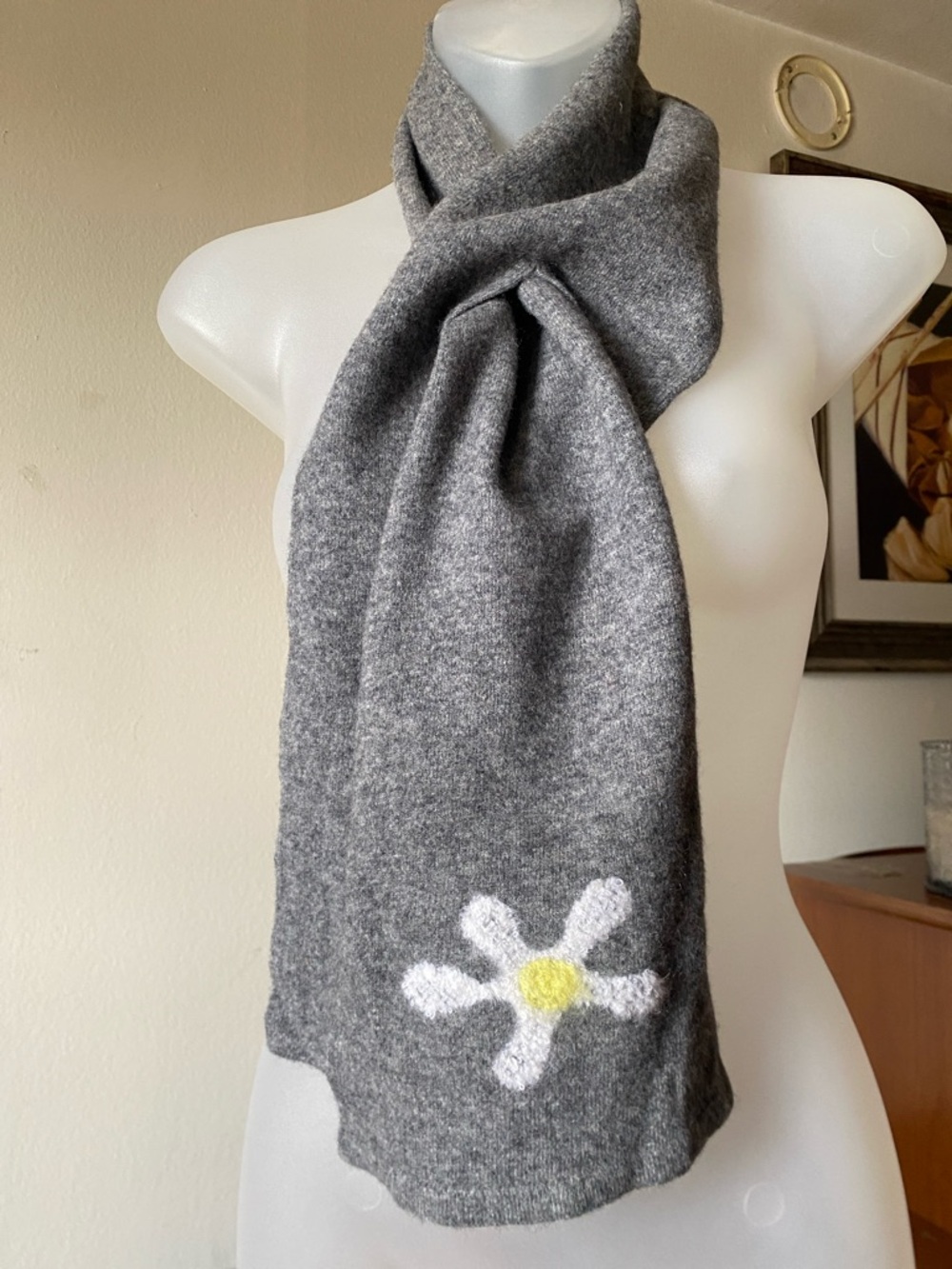 Made in Italy of Benetton Wool Keyhole Scarf